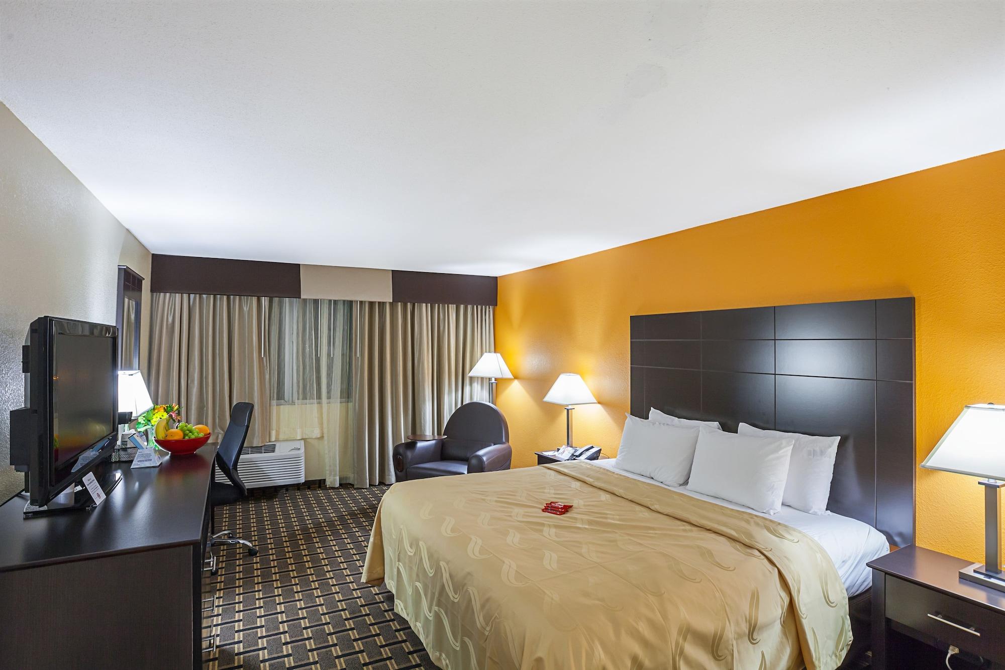 Quality Inn & Suites Cincinnati Ngoại thất bức ảnh
