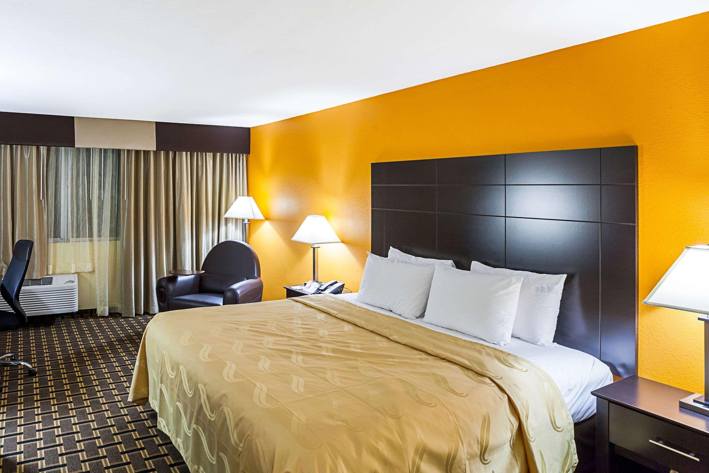 Quality Inn & Suites Cincinnati Ngoại thất bức ảnh