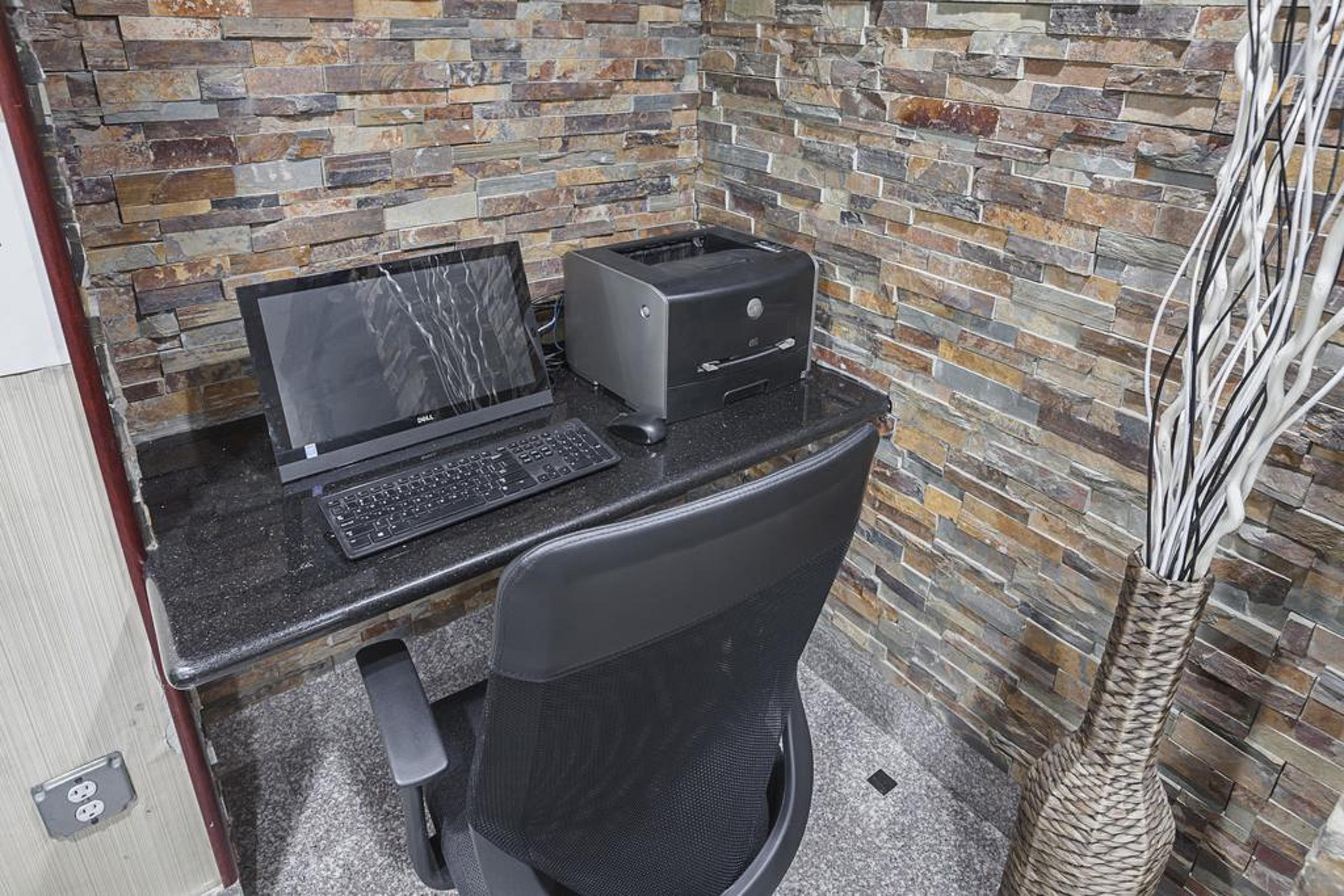 Quality Inn & Suites Cincinnati Ngoại thất bức ảnh