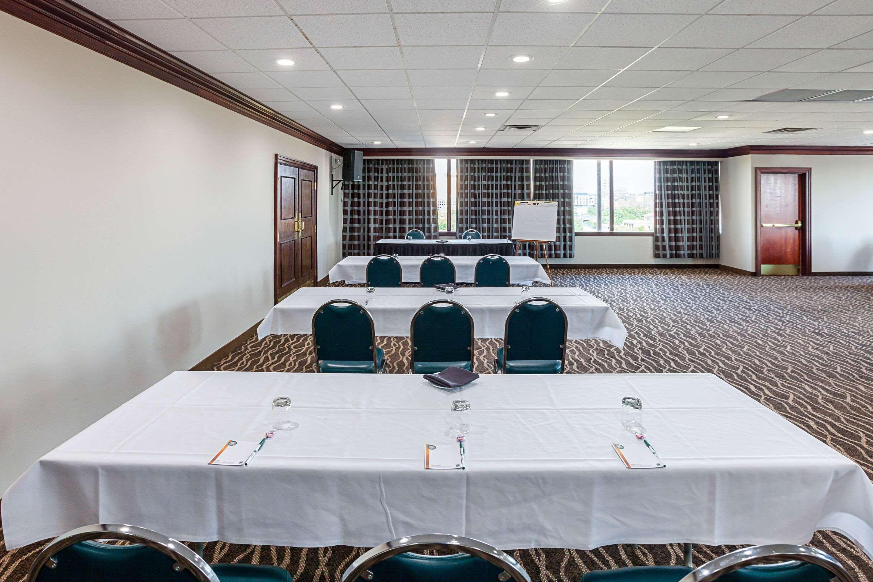 Quality Inn & Suites Cincinnati Ngoại thất bức ảnh