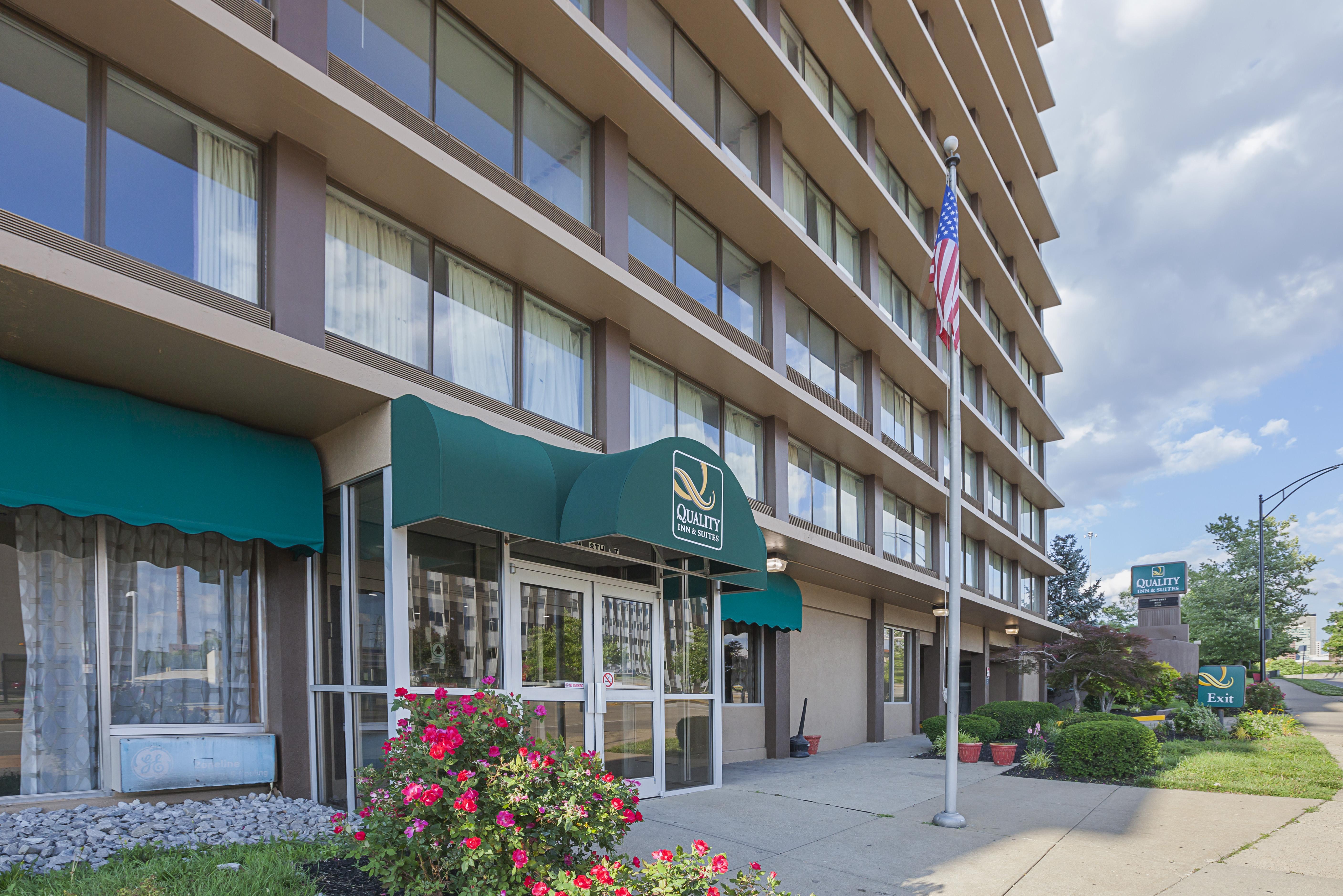 Quality Inn & Suites Cincinnati Ngoại thất bức ảnh