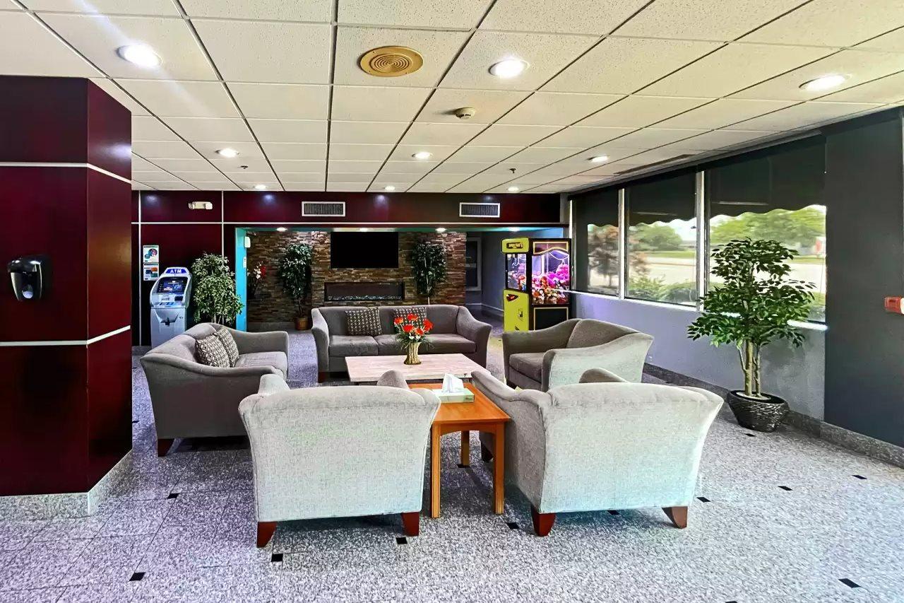 Quality Inn & Suites Cincinnati Ngoại thất bức ảnh