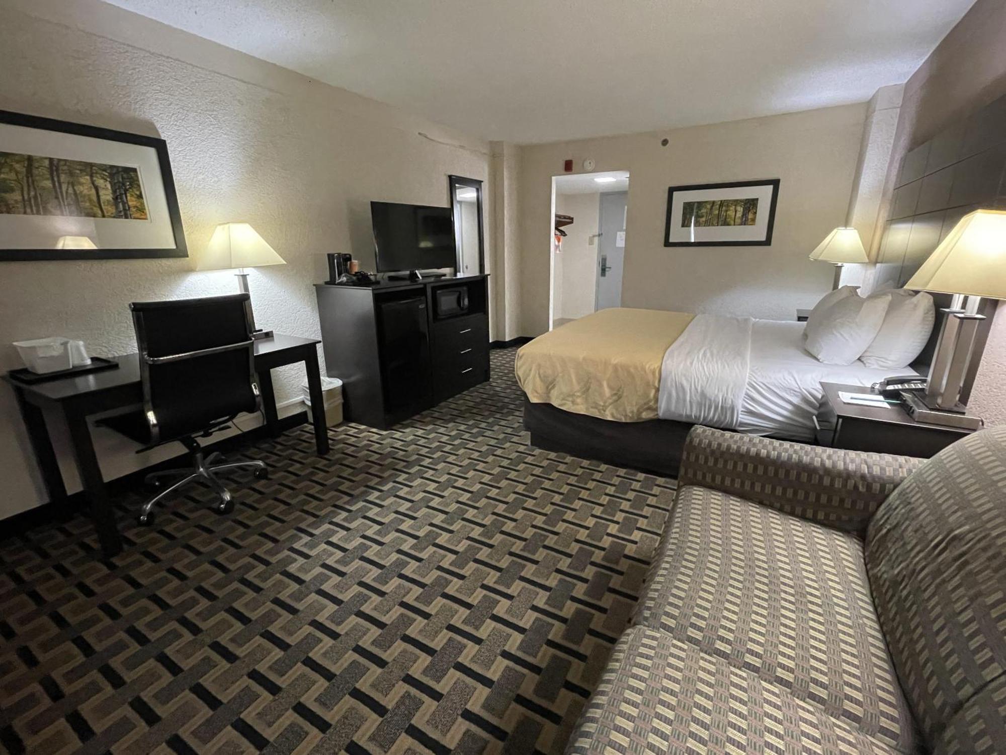 Quality Inn & Suites Cincinnati Ngoại thất bức ảnh